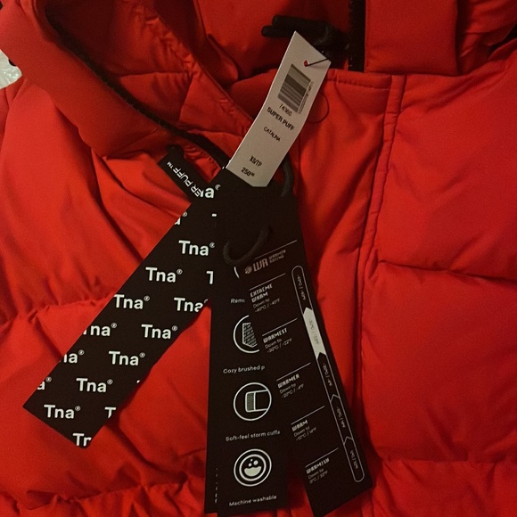 SOLD‼️‼️BNWT Super Puff Catalina - Size XS❤️ - Picture 6 of 12